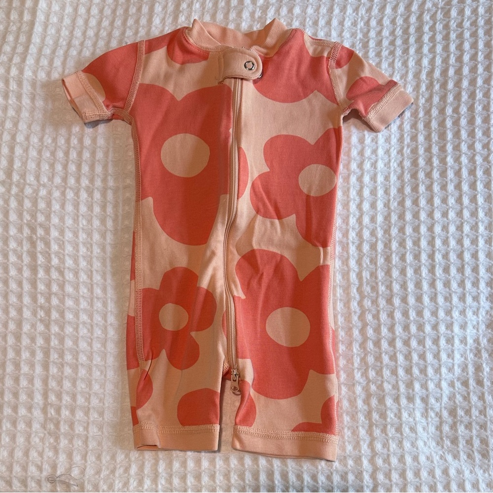 Hanna Andersson Coral Floral Print Short-Sleeve Romper